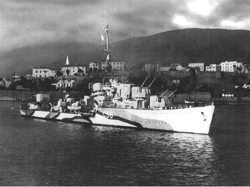 Photograph associated with HMS Lightning (G55)