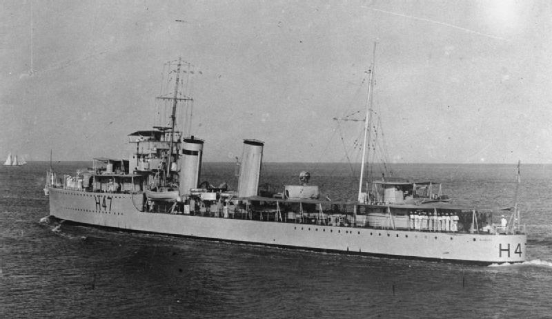 Photograph associated with HMS Blanche (H47)