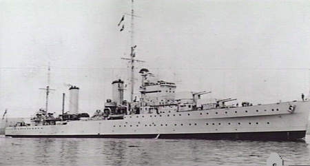 Photograph associated with HMS Galatea (71)