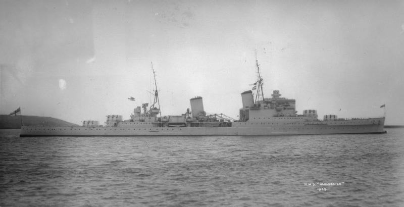 Photograph associated with HMS Gloucester (62)