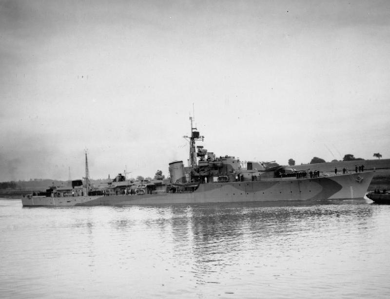 Photograph associated with HMS Hardy (R08)