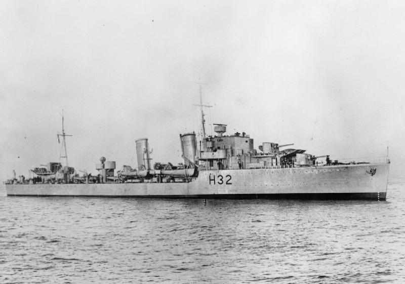 Photograph associated with HMS Havant (H32)