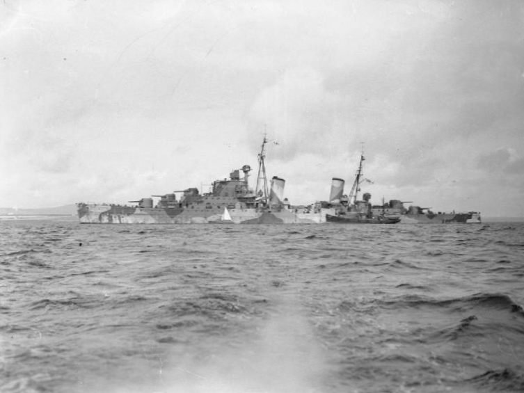 Photograph associated with HMS Naiad (93)