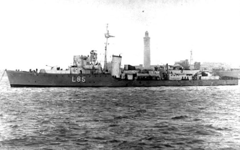 Photograph associated with HMS Heythrop (L85)