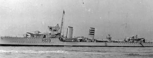 Photograph associated with HMS Acasta (H09)